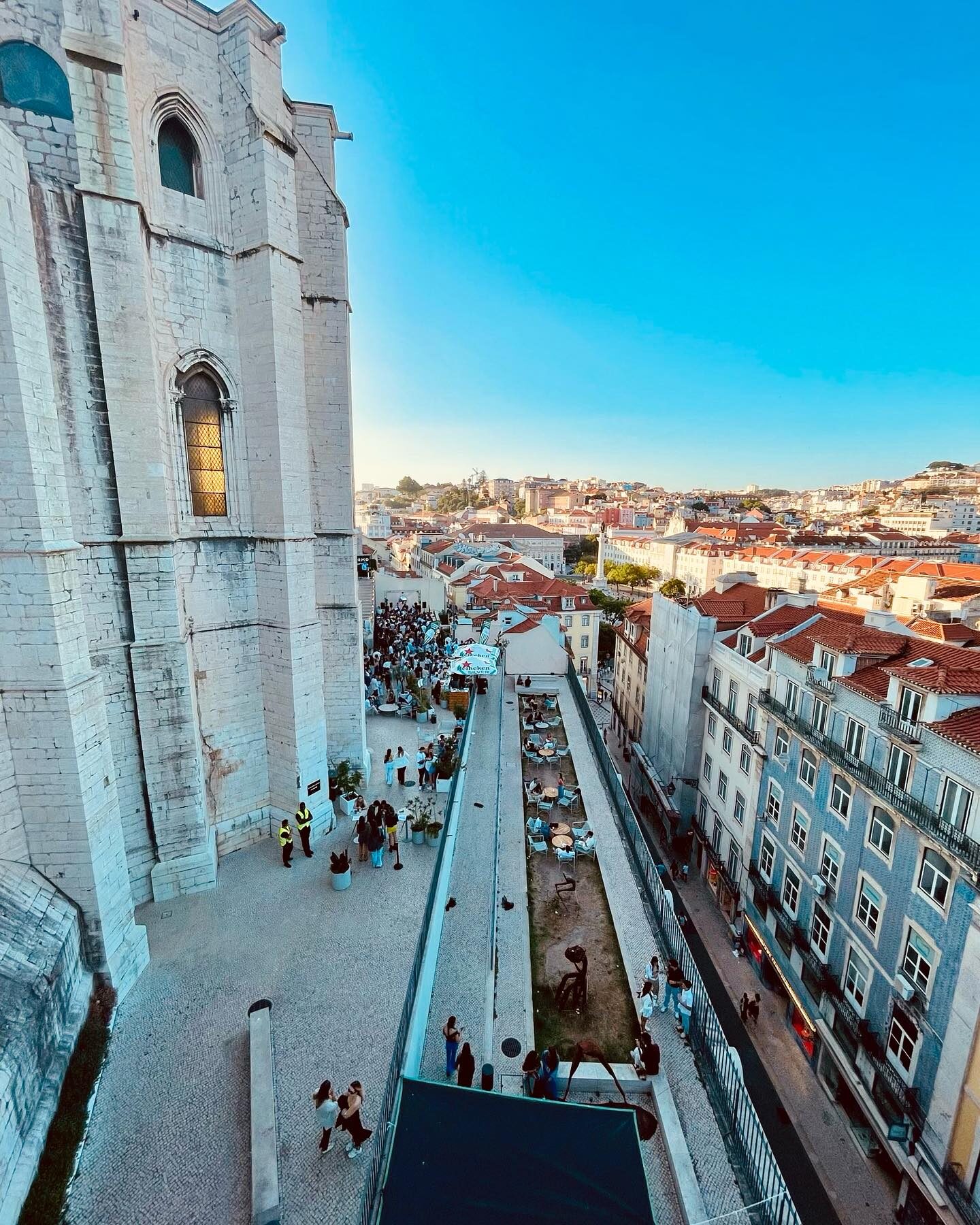Carmo Rooftop/@carmo_rooftop