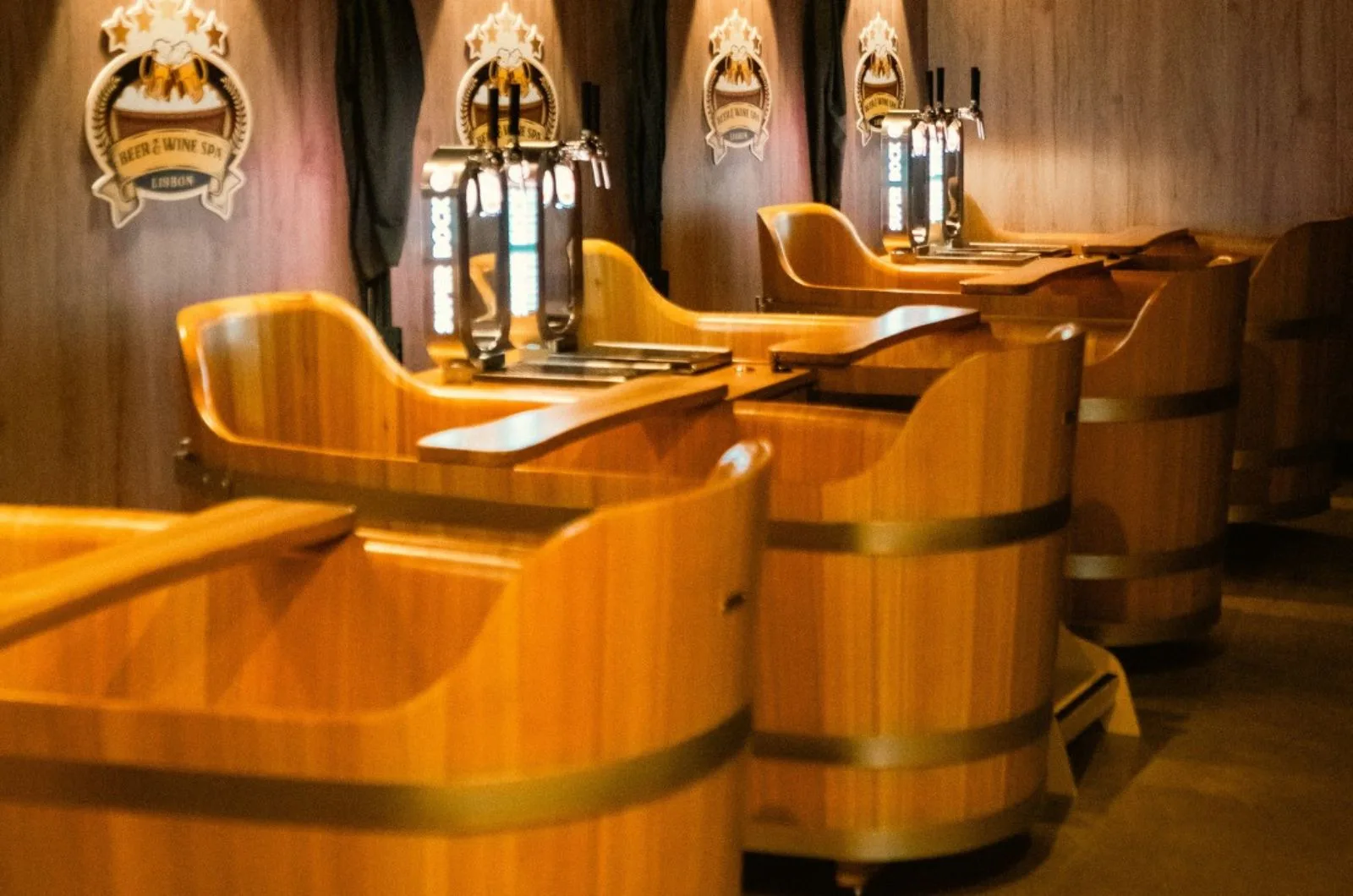 Inspirado na tradição da tcheca, spa de cerveja chega a Lisboa/Crédito: Divulgação